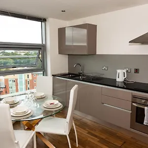 Alexander Quayside Apartment
